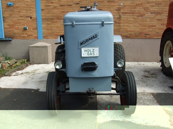 Holzgas Normag a.JPG