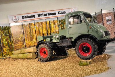 unimog.jpg